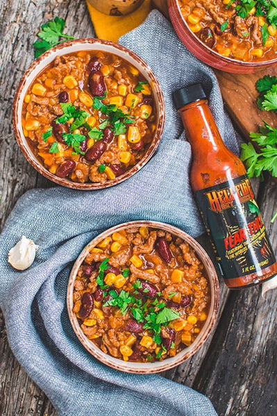 spicy hot sauce chili con carne