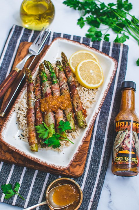 spicy bacon wrapped asparagus